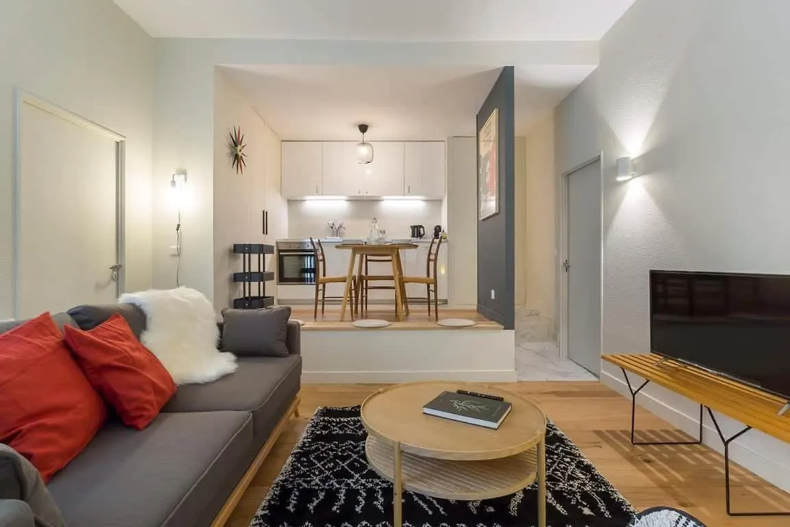 Arbre Sec - T2 - Meuble Tres Calme Apartment Lyon